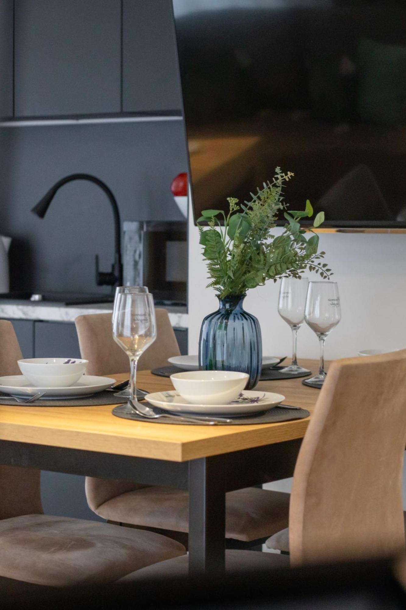 Stylowy Blisko Morza Z Parkingiem Zielona 3a By Renters *